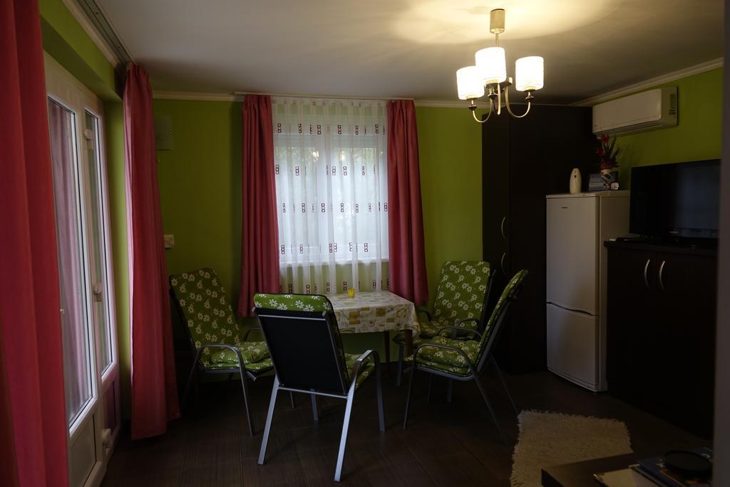Mesteri Apartman Екстериор снимка